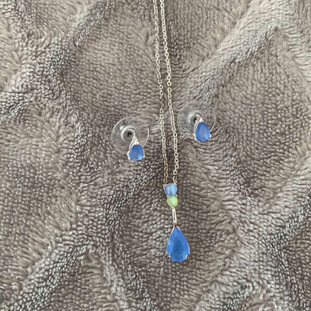 Necklace & Earring Set